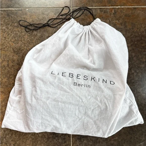 Rare vintage black pebbled leather and suede Liebeskind Berlin bag. Crossbody - Picture 2 of 16